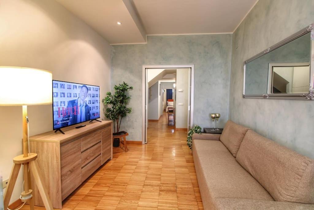Paglia45 Apartment At Trastevere By Yourhost Roma Esterno foto